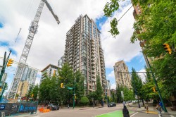 304-1295 Richards Street  Vancouver, BC V6B 1B7