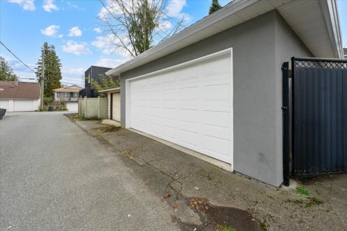 817 60Th Avenue W, Vancouver, BC 