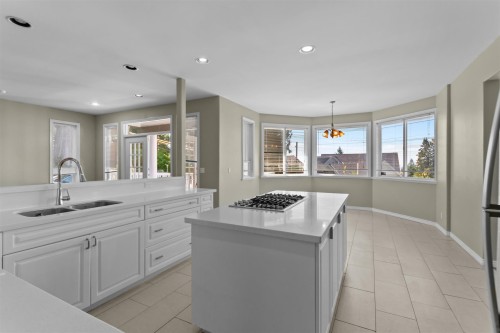 186 Braemar Road E, Vancouver, BC 