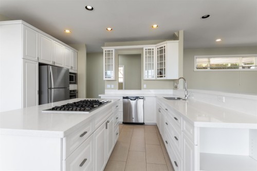 186 Braemar Road E, Vancouver, BC 