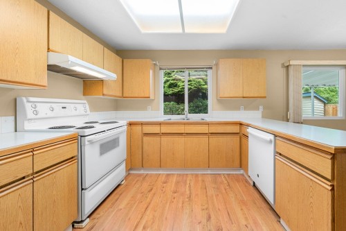 1048 Lombardy Drive, Port Coquitlam, BC 