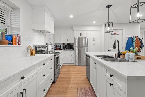 20859 Golf Lane, Maple Ridge, BC 