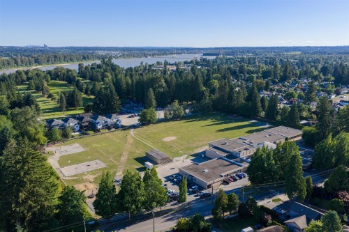 20859 Golf Lane, Maple Ridge, BC 