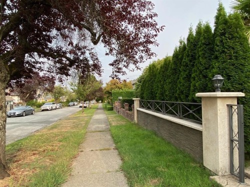 2938 23Rd Avenue W, Vancouver, BC 