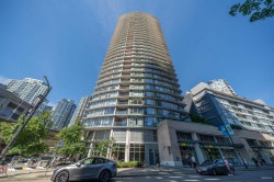 1707-689 Abbott Street Vancouver, BC V6B 0J2