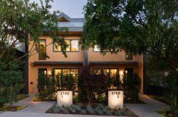 2-3768 2nd Avenue W Vancouver, BC V6R 1J9