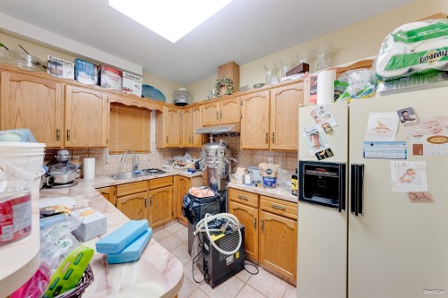 2825 3Rd Avenue E, Vancouver, BC 