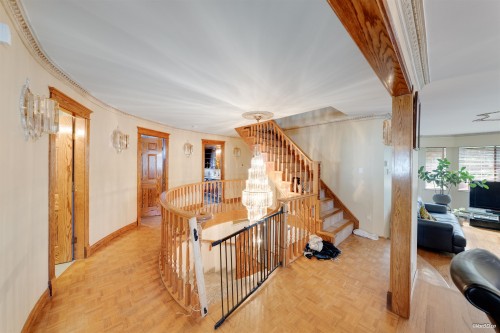 2825 3Rd Avenue E, Vancouver, BC 