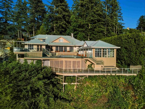 6231 Taylor Drive, West Vancouver, BC 