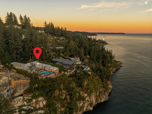 6231 Taylor Drive, West Vancouver, BC 