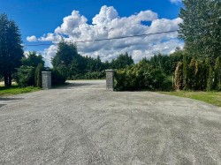 17382 Ford Road Detour Pitt Meadows, BC V3Y 0A6
