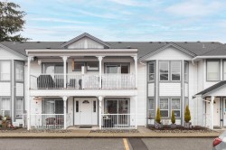 26-20554 118 Avenue Maple Ridge, BC V2X 0S3