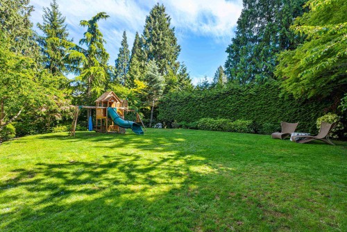2960 Palmerston Avenue, West Vancouver, BC 