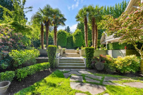 2960 Palmerston Avenue, West Vancouver, BC 