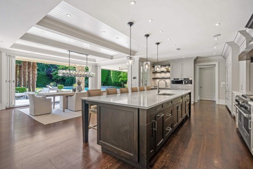 2960 Palmerston Avenue, West Vancouver, BC 
