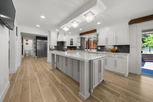 28675 98 Avenue, Maple Ridge, BC 