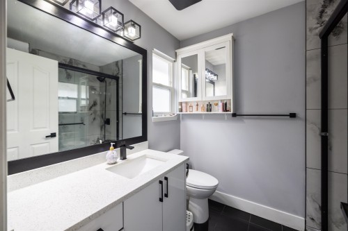 11537 240 Street, Maple Ridge, BC 