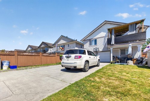 11537 240 Street, Maple Ridge, BC 