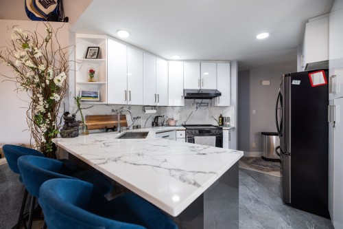11537 240 Street, Maple Ridge, BC 