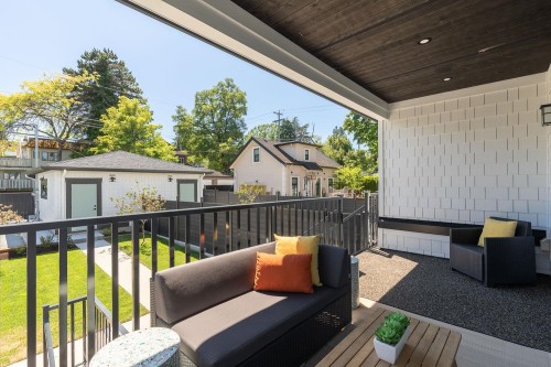 2888 29Th Avenue W, Vancouver, BC 