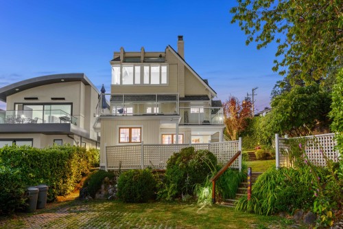 1104 Esquimalt Avenue, West Vancouver, BC 
