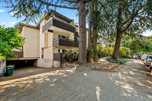 108-1420 8Th Avenue E, Vancouver, BC - Outdoor