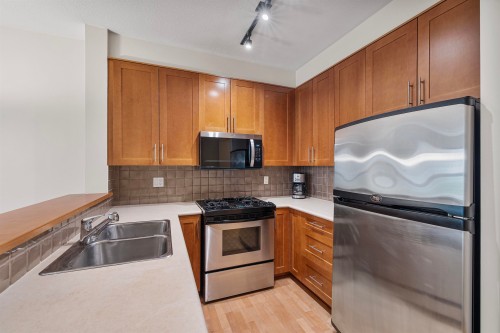 1207-4655 Valley Drive, Vancouver, BC 