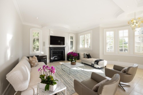 2912 Mathers Avenue, West Vancouver, BC 