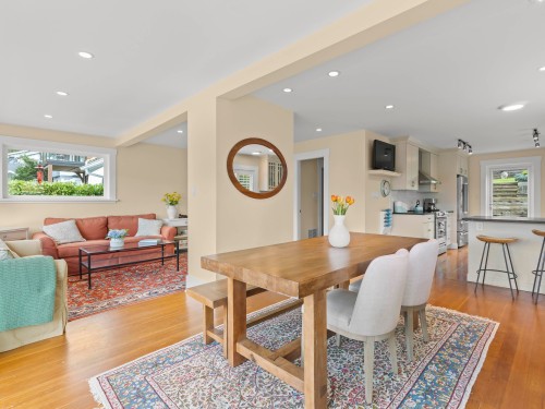 6252 Wellington Avenue, West Vancouver, BC 