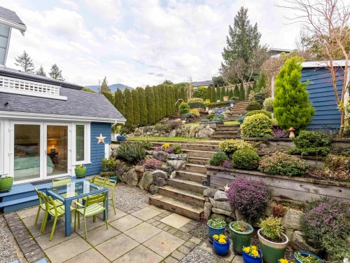 6252 Wellington Avenue, West Vancouver, BC 
