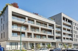 415-8888 Osler Street  Vancouver, BC V6P 4G2