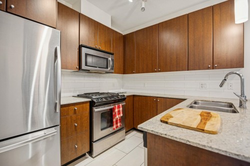 1407-280 Ross Drive, New Westminster, BC 