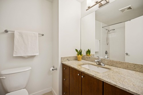 1407-280 Ross Drive, New Westminster, BC 