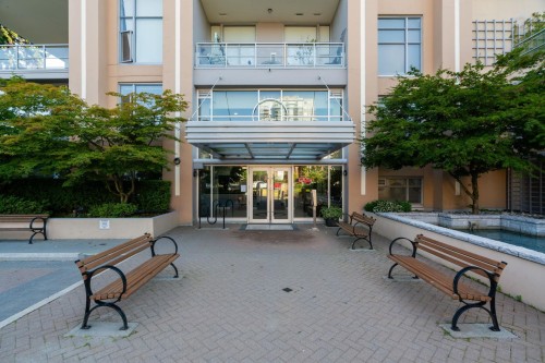 1407-280 Ross Drive, New Westminster, BC 