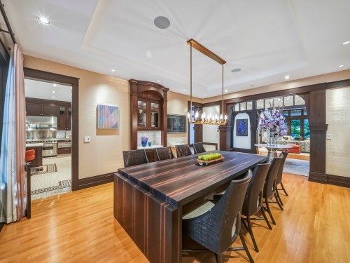 1988 Drummond Drive, Vancouver, BC 