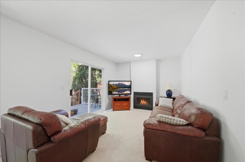 1594 Plateau Crescent, Coquitlam, BC 
