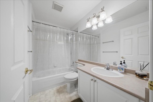 1594 Plateau Crescent, Coquitlam, BC 