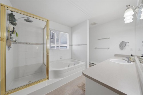 1594 Plateau Crescent, Coquitlam, BC 