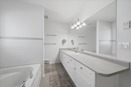 1594 Plateau Crescent, Coquitlam, BC 