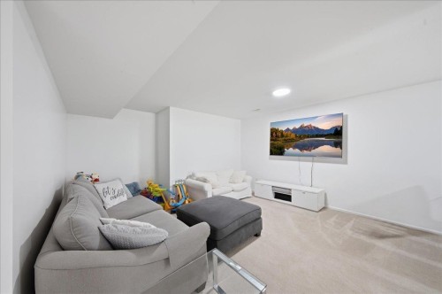 1594 Plateau Crescent, Coquitlam, BC 