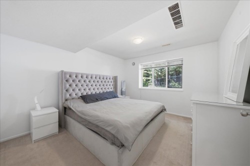 1594 Plateau Crescent, Coquitlam, BC 