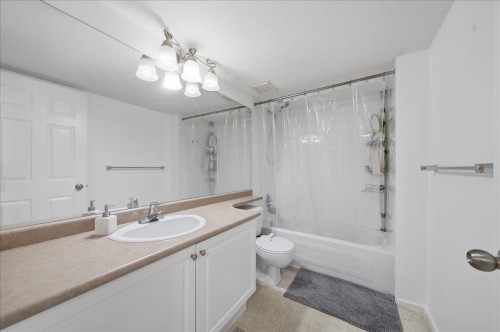 1594 Plateau Crescent, Coquitlam, BC 