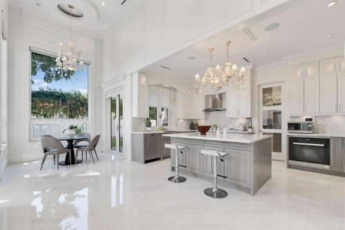 5500 Cathay Road, Richmond, BC 