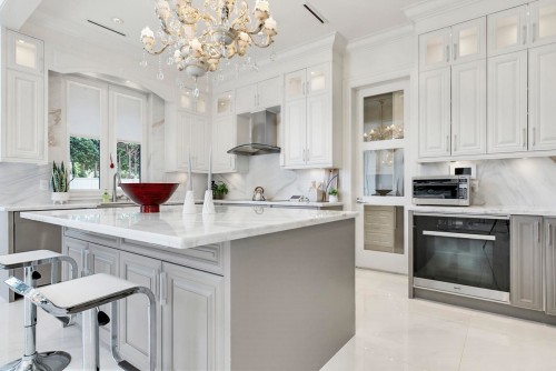 5500 Cathay Road, Richmond, BC 