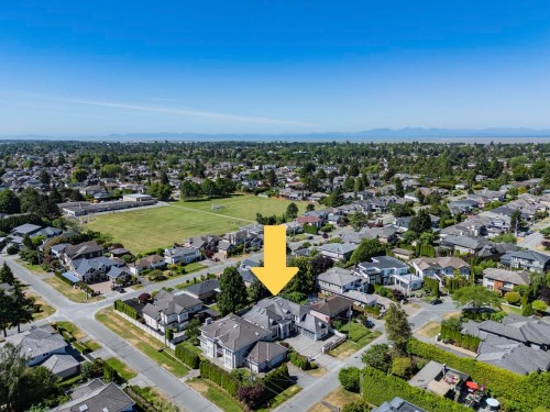5500 Cathay Road, Richmond, BC 