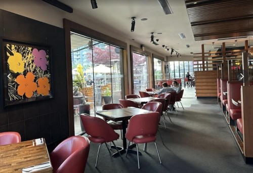 2010-4168 Lougheed Highway, Burnaby, BC 