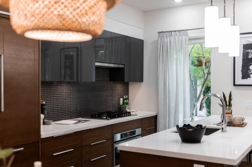 637 Victoria Drive, Vancouver, BC 