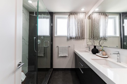 637 Victoria Drive, Vancouver, BC 