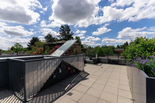 637 Victoria Drive, Vancouver, BC 