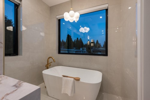 805 Prospect Street, Coquitlam, BC 